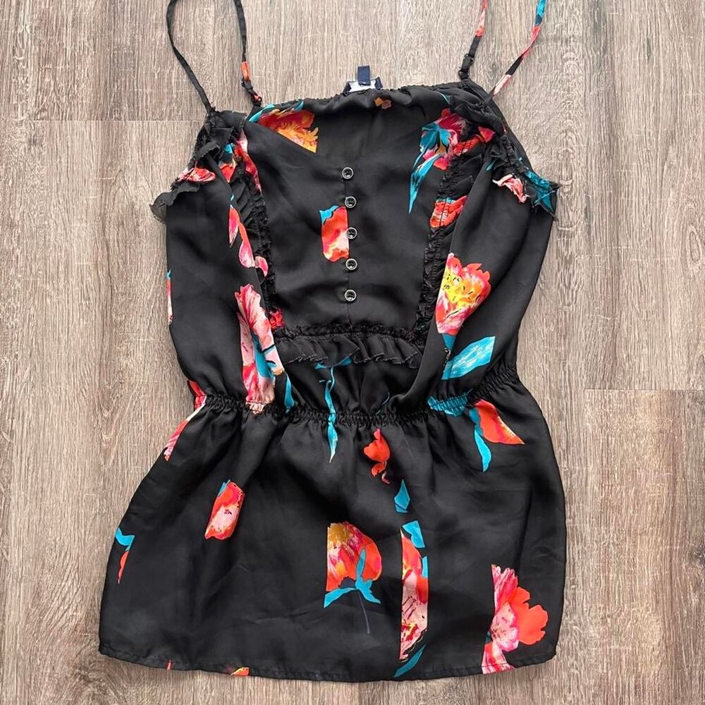Gap Black Flowy Tank